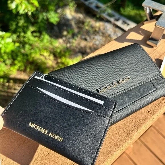 Michael Kors Black Flap Wallet With Removable Card Case MK Logo NWT